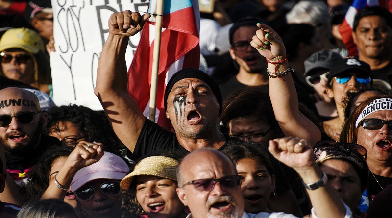 Quinto día consecutivo de manifestaciones pidiendo la renuncia de gobernador de Puerto Rico por homófobo y corrupto (Foto agencias)