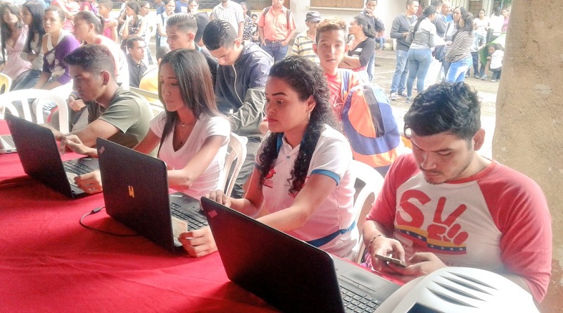 Movimiento Somos Venezuela inició proceso de carnetización del voluntariado por la solidaridad