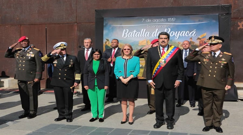 Presidente Maduro conmemora Bicentenario de la Batalla de Boyacá en el Panteón Nacional (Foto Prensa Presidencial)