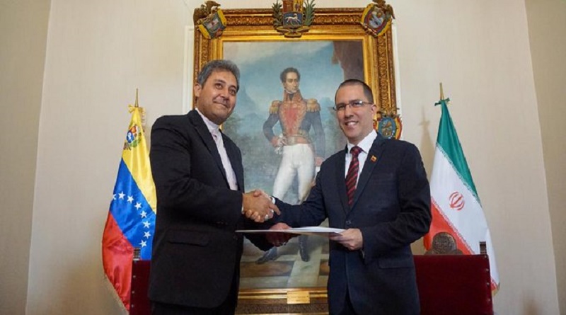 Embajador de Irán en Venezuela presenta copias de estilo ante Canciller Arreaza