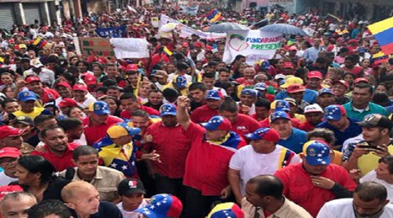 Cabello: Jornada de recolección de firmas es muestra de rebeldía contra el imperio norteamericano