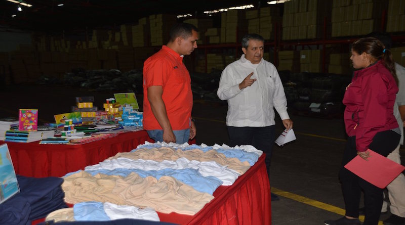 Comunas aportan 75 mil piezas textiles al Plan de Compras Soberanas del Min. Comercio Nacional
