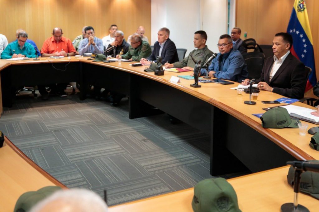 El ministro Reverol también informó sobre el monitoreo a los servicios públicos ante posible amenazas