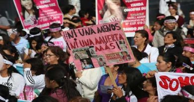 Colectivos de mujeres marchan este sábado en Perú contra feminicidios