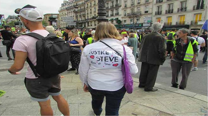 Chalecos amarillos reclaman justicia en Francia por muerte de Steve Caniço