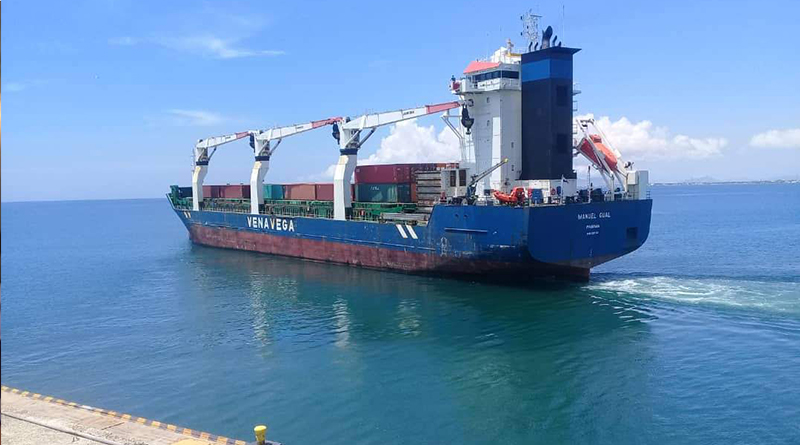 Más de 2.600 toneladas de alimentos zarpan hacia Maracaibo en Buque de Venavega