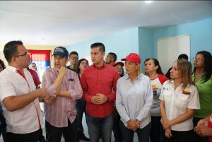 Jornada del Plan Nacional Atención Integral a las Víctimas de la Guerra Económica en la Base de Misiones Sueños y Pensamientos de Chávez
