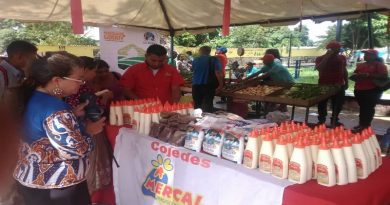 Alrededor de 5 toneladas de rubros alimenticios fueron dispensados a familias del sector Apartadero en Cojedes