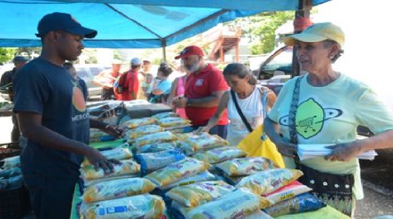 Al menos 230,7 toneladas de alimentos se distribuyeron en cinco ejes de Miranda