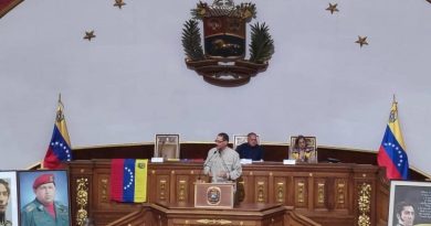 EN CLAVES | EE.UU busca asfixiar la economía a través de la paralización de la industria petrolera