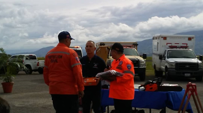 Ambulancia, materiales de trabajo e insumos médicos es entregada a Protección Civil en Táchira