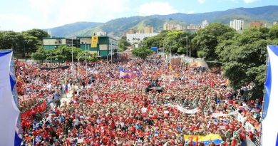 Jefe de Estado venezolano instó a elevar producción para garantizar protección integral al pueblo