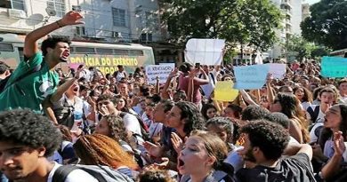 Este sábado estudiantes brasileños protestarán contra ataques de Bolsonaro a la educación y a la Amazonia