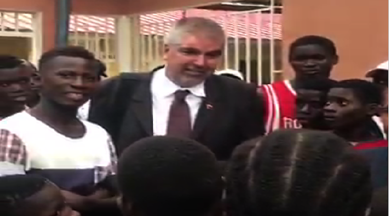 Con Escuela Hugo Chávez Frías Venezuela apoya la educación en Guinea-Bissau  