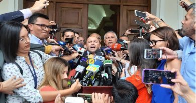 Bloque de la Patria manifiesta que AN se negó a investigar vínculos Guaidó-Los Rastrojos