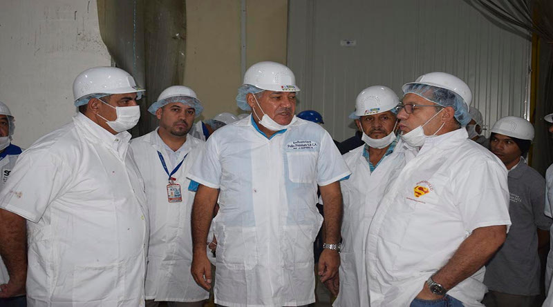 Ministro Piñate inspeccionó funcionamiento de los CPT en empresa beneficiadora de pollos