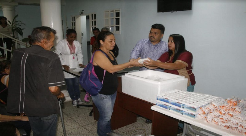 Entregaron insulina a pacientes diabéticos en Santa Cruz