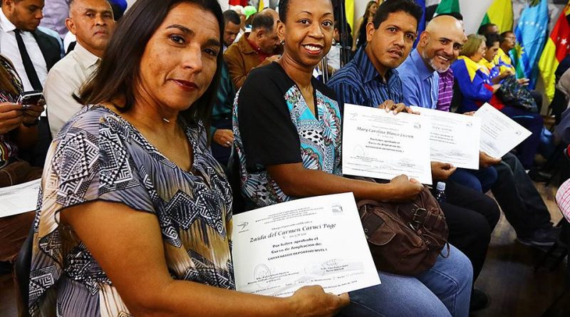 Graduados más de 80 entrenadores de alto rendimiento rumbo a Tokio 2020