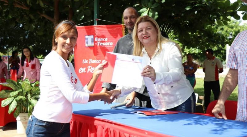 Banco del tesoro otorgó más de 5.376 millones en créditos a productores y emprendedores