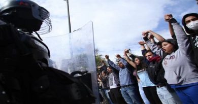 Protesta de estudiantes deja 6 heridos en Colombia