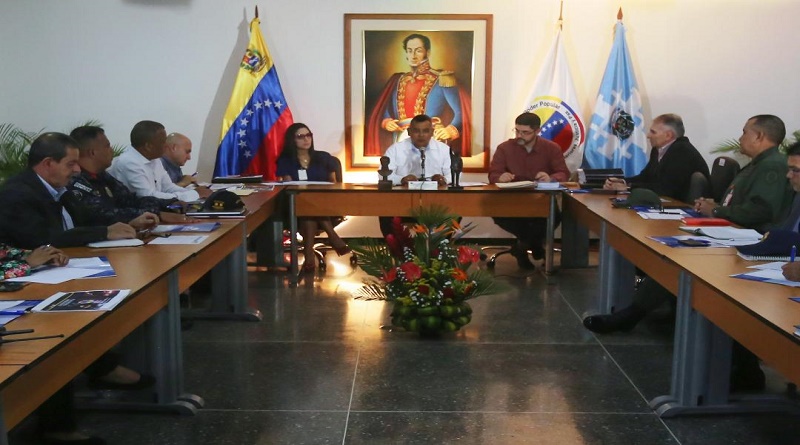 Venezuela muestra pruebas que vinculan a Juan Guaidó con narcoparamilitares Los Rastrojos