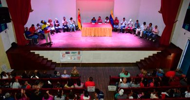 Comuneros Instalan Plataforma Popular Comunal en Guaicaipuro