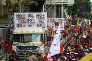 ¡Superada la meta! 13.287.742 firmaron contra Trump