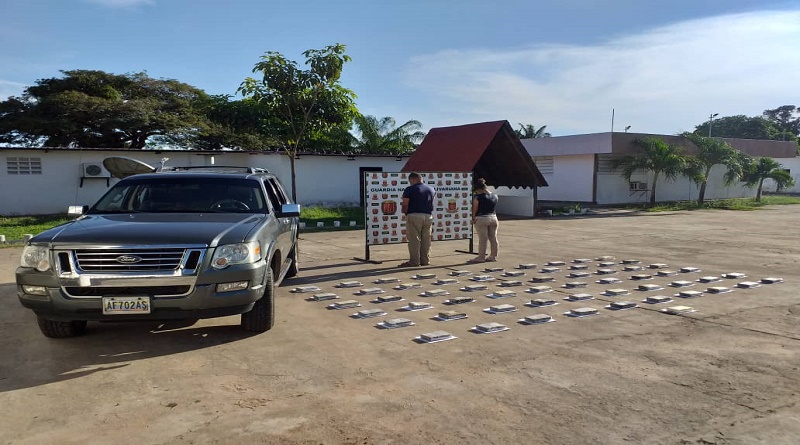 GNB incautó 61 panelas de Cocaína en Bolívar