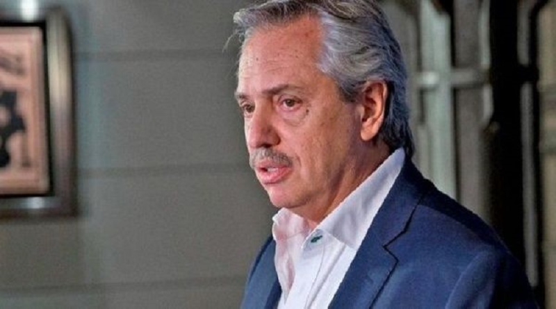 Alberto Fernández acusa a Macri de estafar a los argentinos