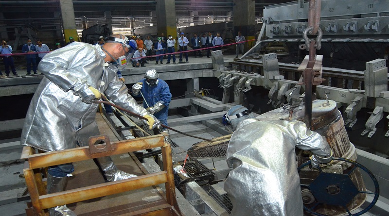 Realizan reparaciones eléctricas en la CVG Venalum
