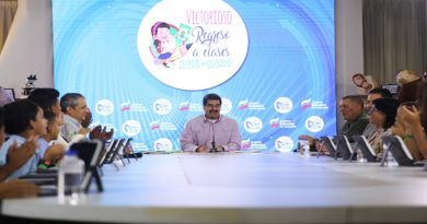 Presidente Maduro: Espíritu de Robert Serra continúa vivo en la juventud
