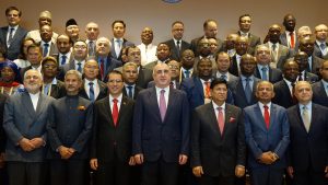 Foto Oficial de la Reunión Ministerial del MNOAL en el contexto de la XVIII Cumbre de Jefes de Estado y de Gobierno