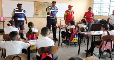Aragua: Implementan plan la Policía va a la Escuela en Girardot