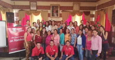 Banco del Tesoro entregó créditos a emprendedoras de Lara