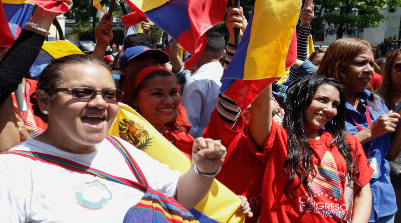 Ministra Asia Villegas: Comuneras revolucionarias asumen espacios de igualdad en Venezuela