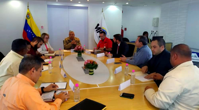 Gobierno Nacional fortalece alianzas estratégicas con empresas privadas en Motor Construcción