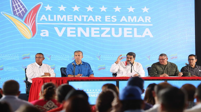 Jefe estado aprueba recursos para creación del CEAS y Plan Producción Avícola Escolar