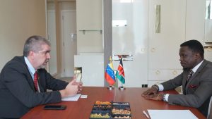 Viceministro para África, Yuri Pimentel, se reunió con Ababu - Terrah Namwamba, viceministro para Relaciones Exteriores de la República de Kenia, en el contexto de la Reunión Ministerial del Mnoal