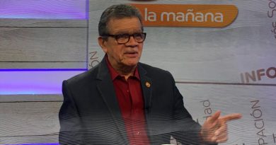 Earle Herrera: Venezuela ha soportado el peor ataque económico y mediático en la historia