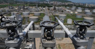 Ministro Quevedo Venezuela busca recuperar su producción de petróleo este año y situarla en 1,6 millones