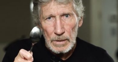 Músico Roger Waters expresa su solidaridad al pueblo chileno