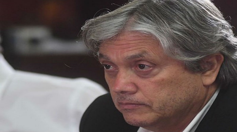 Senador chileno Alejandro Navarro califica a Piñera de reptiliano