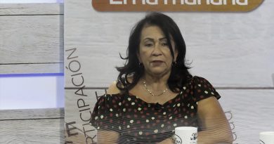 Constituyente Lili Rincón propone crear laboratorios de componentes para medicamentos en el país