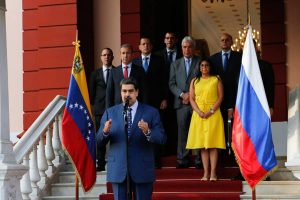 Venezuela y Rusia firman acuerdos de cooperación y negocios