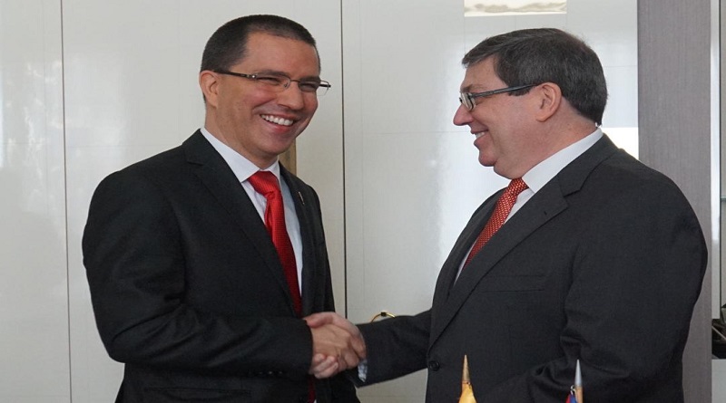 Venezuela y Cuba evalúan estrategias para contrarestar agresiones imperiales
