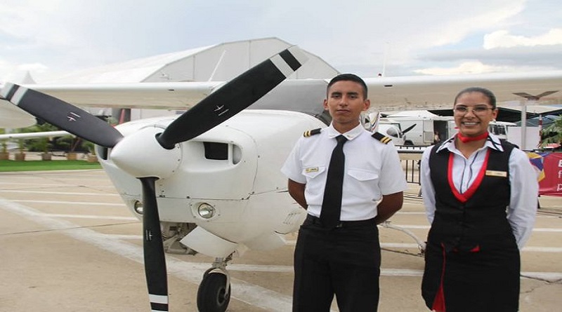 Conviasa y Cavenca fabrican simuladores de vuelo de última generación