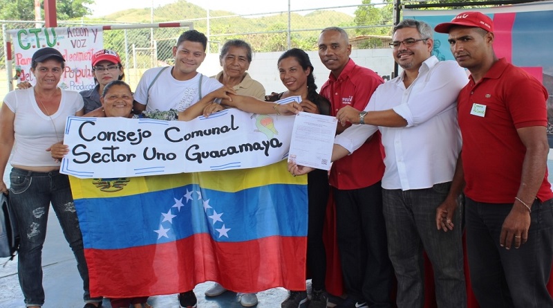 Entregan 417 títulos de tierras a habitantes de Las Guacamayas en Aragua