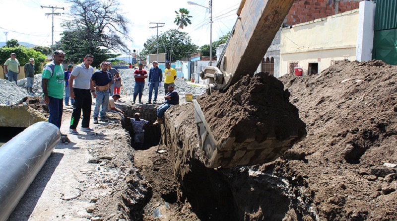 Gobernación del estado Aragua realizó trabajos de rehabilitación de colector de aguas servidas en municipio Sucre