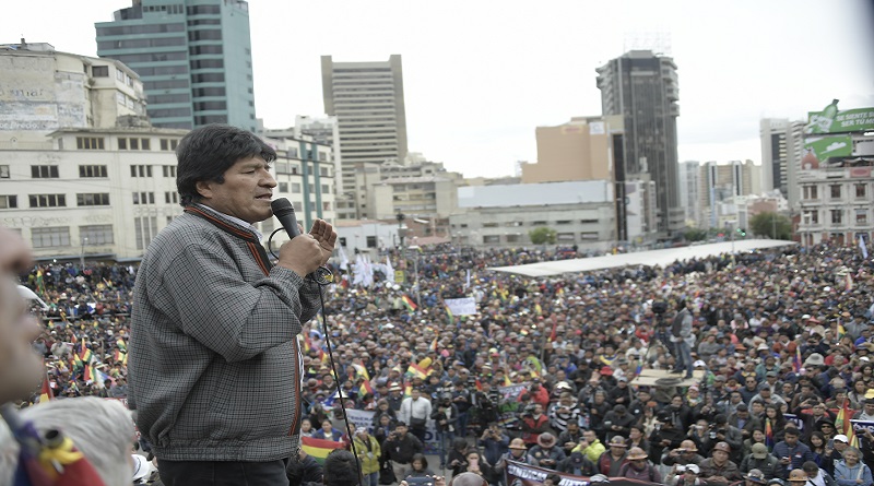 Multitudinarias marchas en Bolivia respaldan a Evo Morales tras alerta de Golpe de Estado