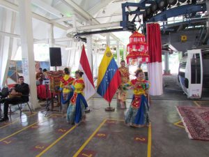 Promoción Cultural y Turística de la República de Indonesia celebraron en el Sistema Teleférico Warairarepano